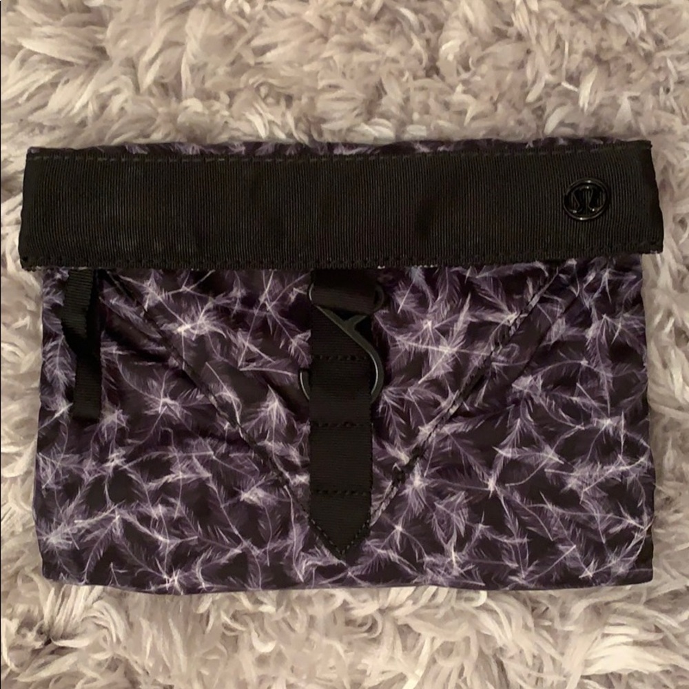 Lululemon Shower Tote